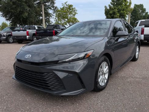 Certified 2025 Toyota Camry LE FWD image 2
