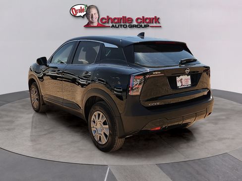 Used 2026 Nissan Kicks S FWD image 3