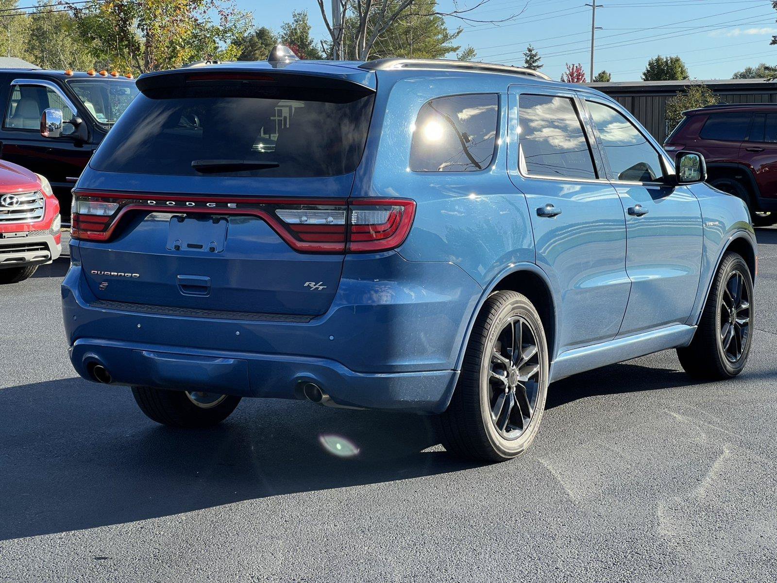 Used 2025 Dodge Durango R/T AWD/4WD image 12