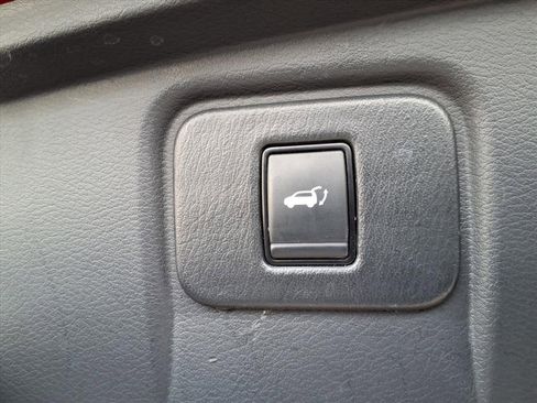 Used 2021 Nissan Murano SV image 9