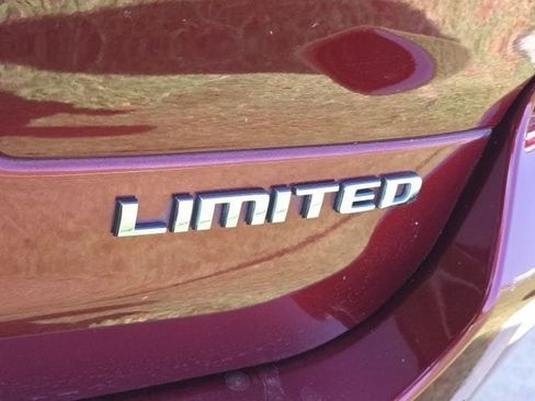 Used 2021 Jeep Grand Cherokee L Limited w/ Trailer Tow Group (B) AWD/4WD image 14