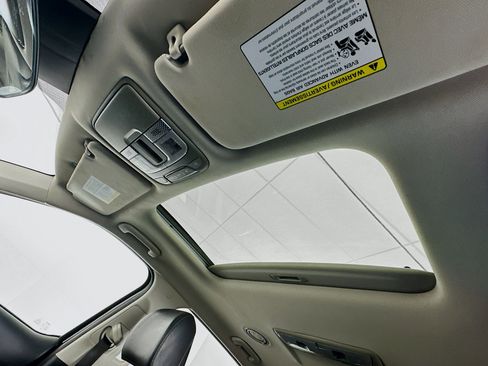 Used 2022 Kia Telluride S image 26