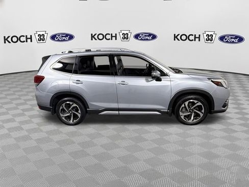 Used 2024 Subaru Forester Touring w/ POP Package 3 AWD/4WD image 9