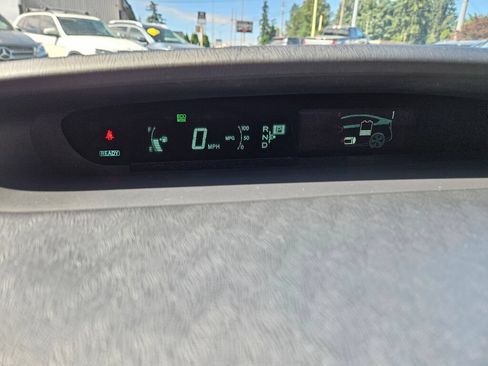 Used 2010 Toyota Prius Three FWD image 20