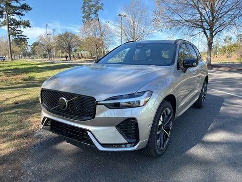 New 2026 Volvo XC60 B5 Plus w/ Protection Package Premier image 2