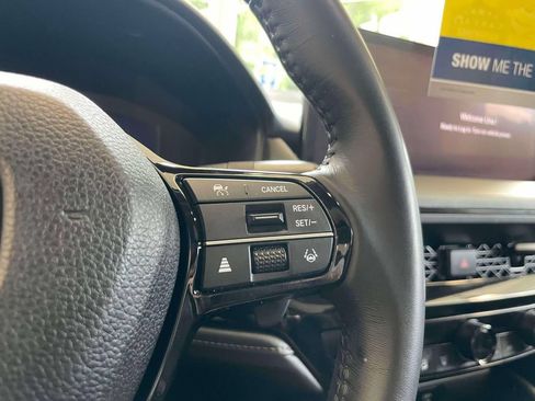 Used 2023 Honda Accord Touring image 23