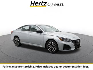 Used 2025 Nissan Altima 2.5 SV FWD video 1