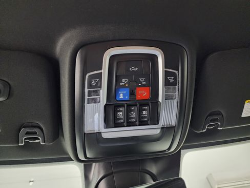 Used 2024 RAM 2500 Laramie w/ Night Edition image 64