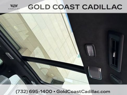 Used 2023 Cadillac Escalade Sport Platinum w/ LPO, ONYX Package AWD/4WD image 12