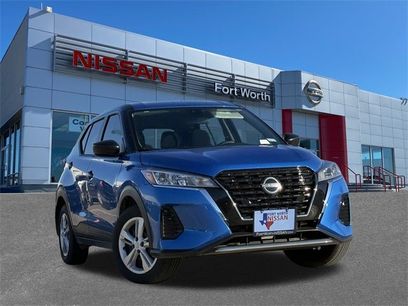 Certified 2025 Nissan Kicks Play S