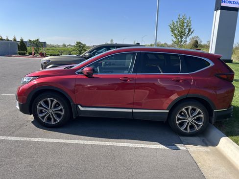 Used 2021 Honda CR-V Touring image 2
