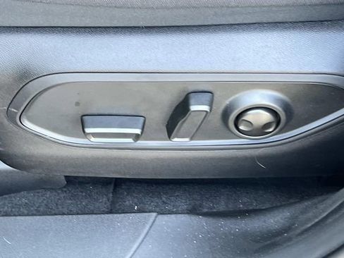 New 2026 Jeep Cherokee Laredo image 22