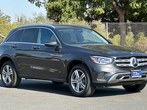 Used 2022 Mercedes-Benz GLC 300 image 10