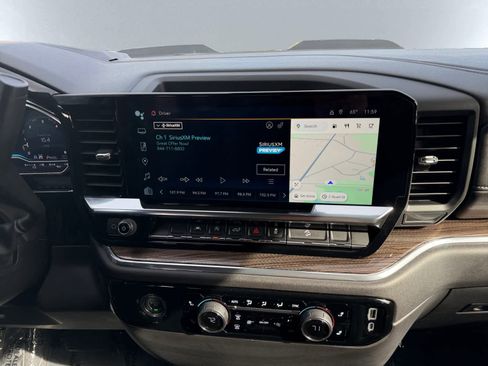 Used 2024 Chevrolet Silverado 1500 LT Trail Boss w/ Protection Package image 14