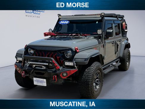 Used 2020 Jeep Wrangler Unlimited Sahara w/ Dual Top Group AWD/4WD image 1