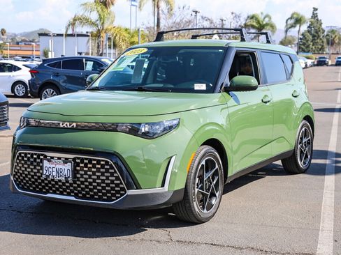 Used 2023 Kia Soul EX image 18