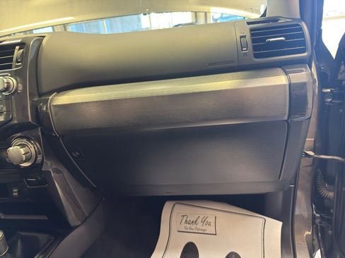 Used 2016 Toyota 4Runner TRD Pro AWD/4WD image 22