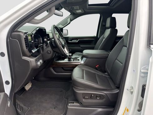 Certified 2025 GMC Sierra 1500 SLT w/ SLT Premium Package AWD/4WD image 9