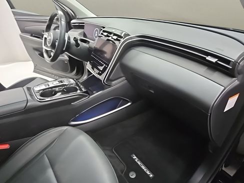 Certified 2024 Hyundai Tucson Limited image 19