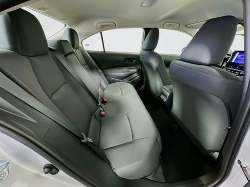 Certified 2025 Toyota Corolla LE image 25