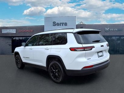 Used 2024 Jeep Grand Cherokee L Altitude