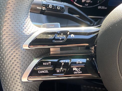 Certified 2025 Mercedes-Benz GLC 350e 4MATIC image 28