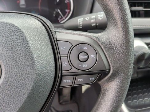 Used 2025 Toyota RAV4 LE FWD image 18