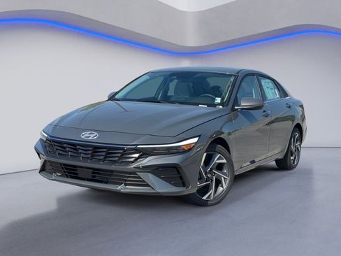 New 2026 Hyundai Elantra Limited FWD image 2
