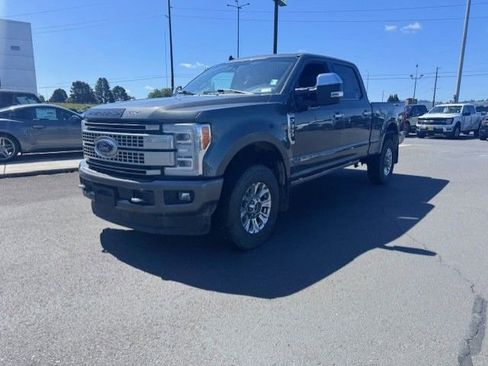 Used 2019 Ford F350 Platinum w/ Platinum Ultimate Package AWD/4WD image 1