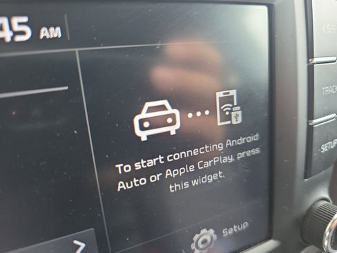 Certified 2025 Kia Soul LX w/ LX Technology Package image 14