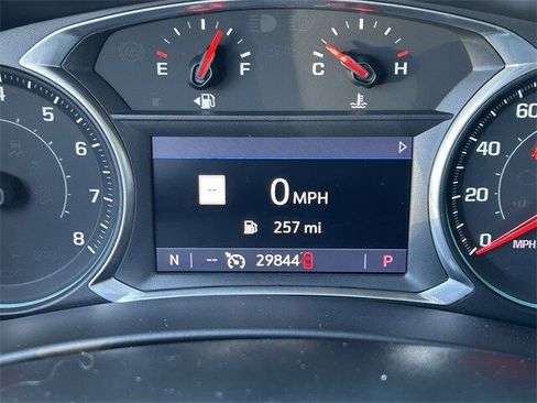 Used 2020 Chevrolet Equinox Premier image 31