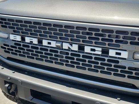 New 2026 Ford Bronco Badlands AWD/4WD image 8