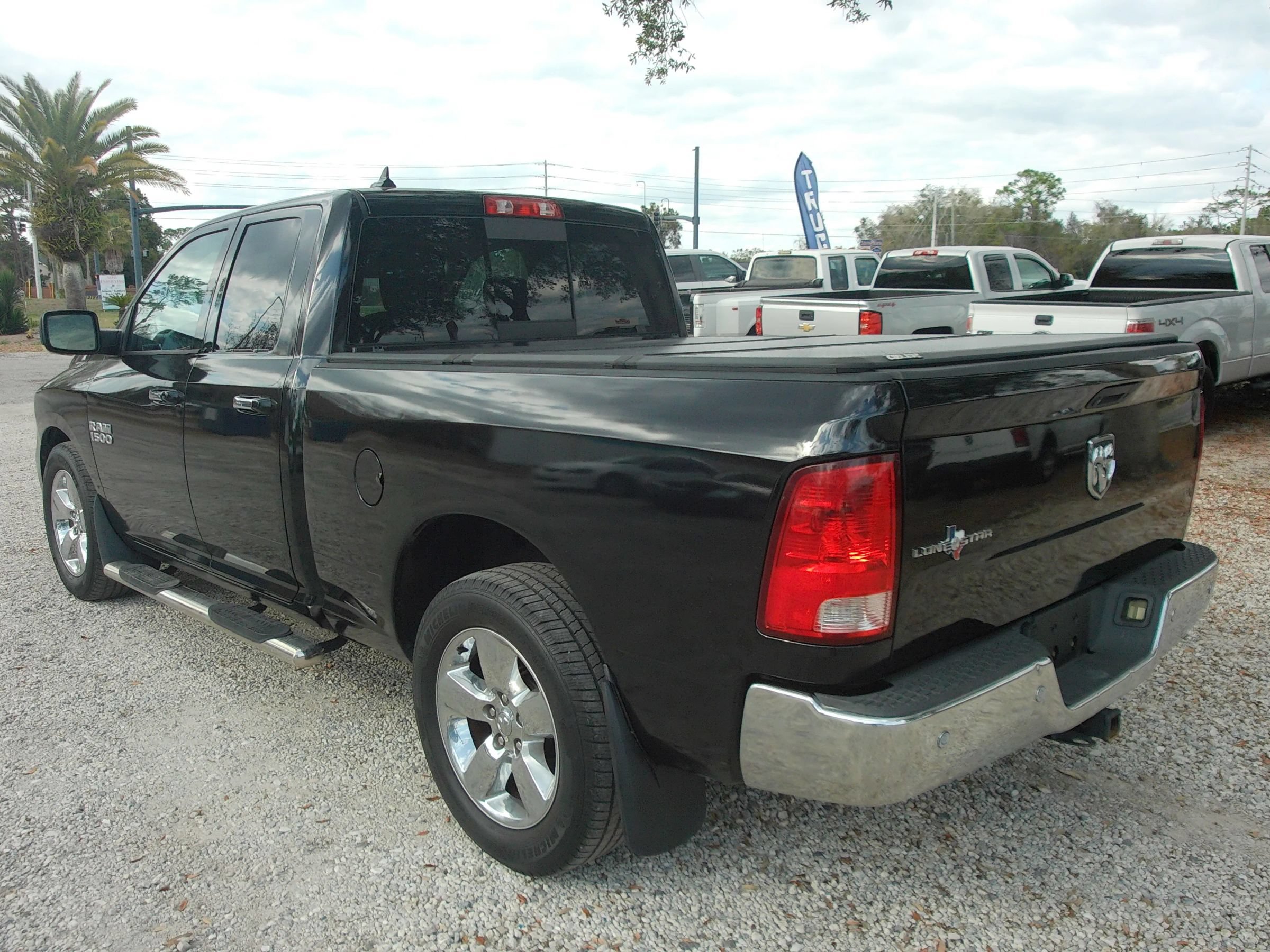 Used 2016 RAM 1500 Lone Star RWD image 7
