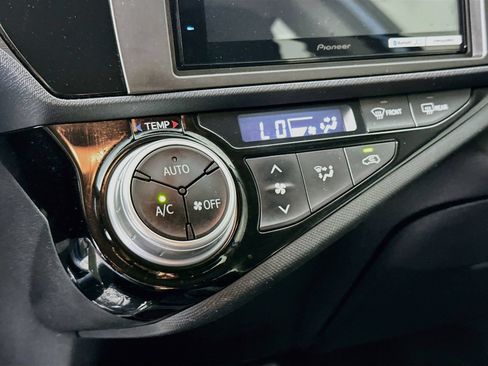 Used 2015 Toyota Prius C Two FWD image 15