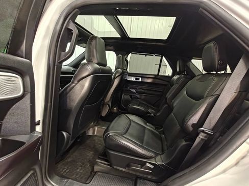 Used 2020 Ford Explorer ST w/ ST Street Pack AWD/4WD image 34