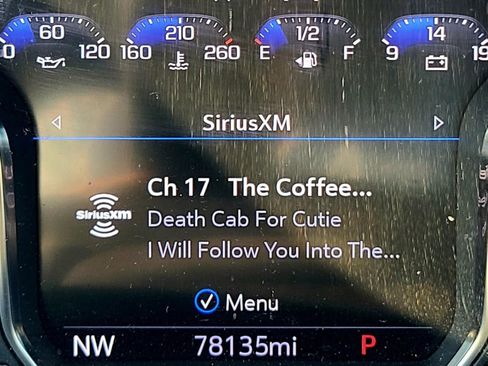 Used 2022 GMC Sierra 1500 AT4 w/ AT4 Premium Package image 3