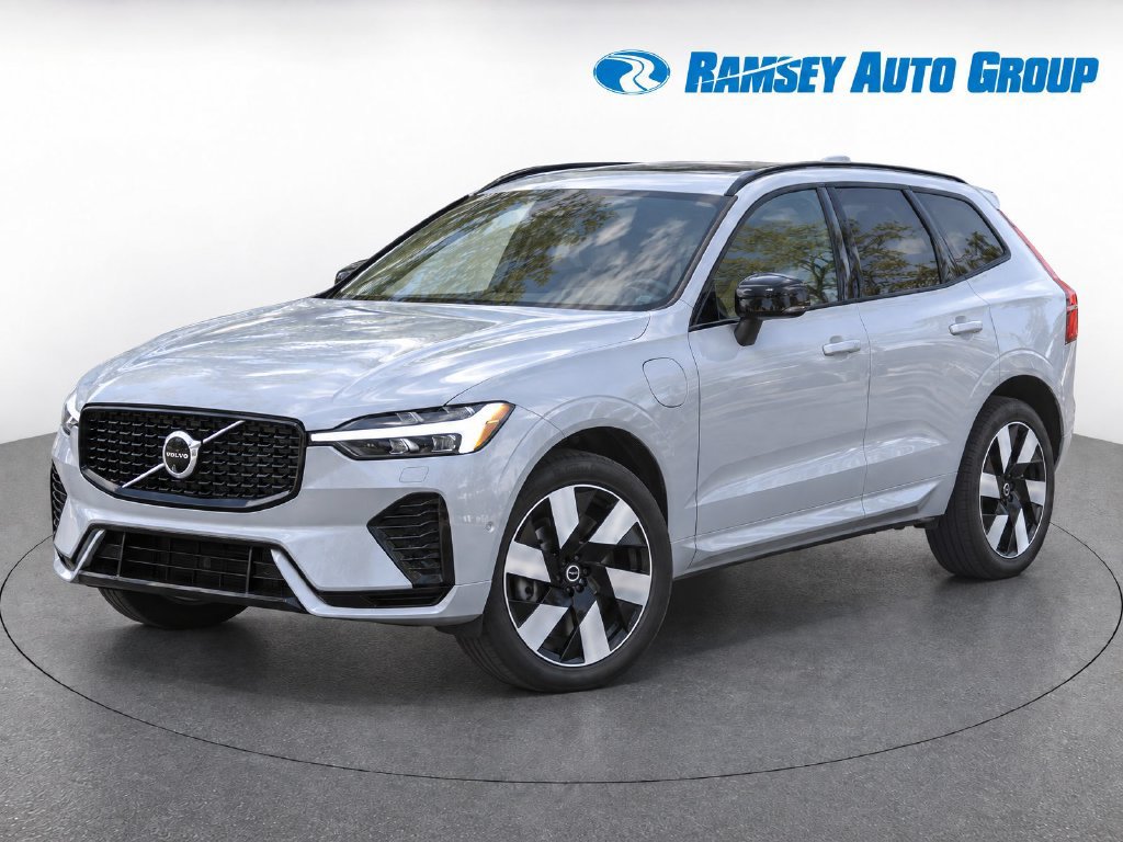 Used 2024 Volvo XC60 T8 Plus w/ Protection Package Premier AWD/4WD image 1