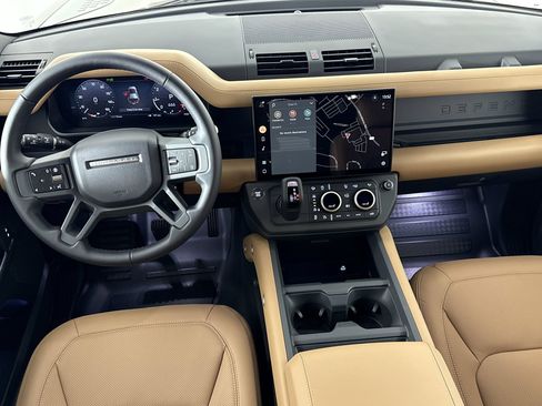New 2026 Land Rover Defender 110 X-Dynamic SE AWD/4WD image 16