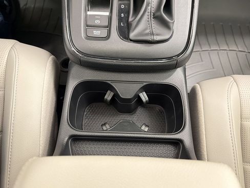 Used 2025 Honda CR-V EX-L image 29