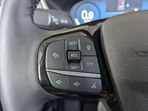 Used 2023 Ford Escape Platinum w/ Class II Trailer Tow Package AWD/4WD image 20