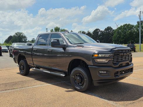 New 2026 RAM 2500 Tradesman image 2