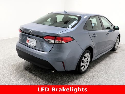 Used 2025 Toyota Corolla LE image 7