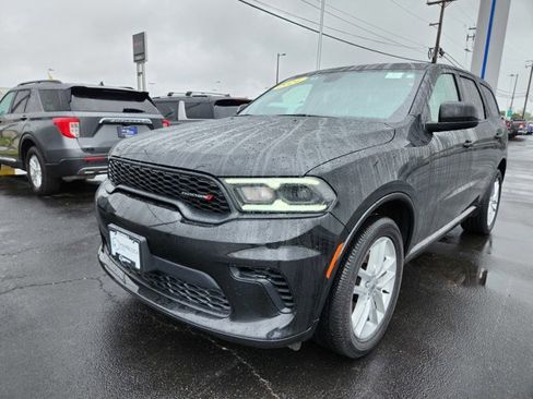 Used 2024 Dodge Durango GT image 3
