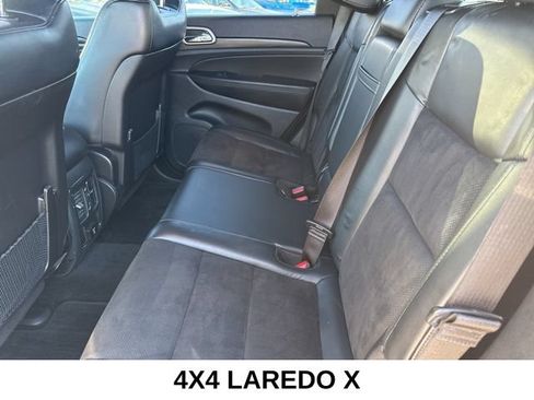 Used 2022 Jeep Grand Cherokee Laredo X AWD/4WD image 22