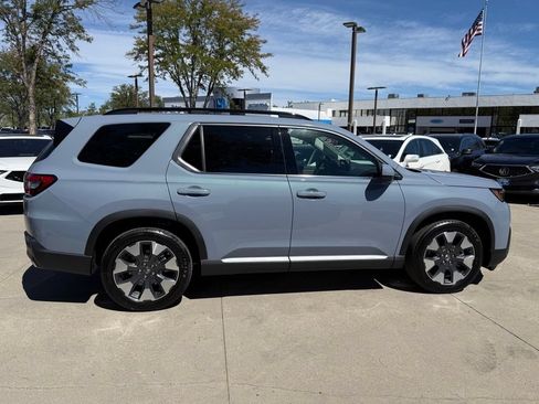 Used 2026 Honda Pilot Elite image 4