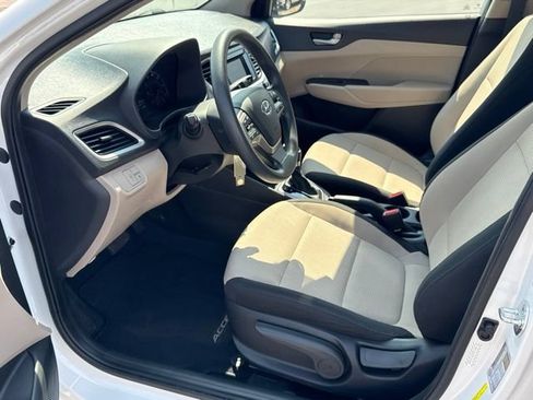 Used 2022 Hyundai Accent SE FWD image 22