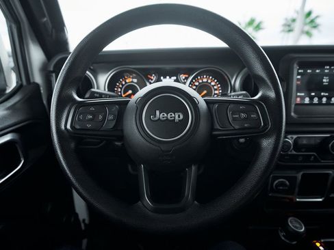 Used 2023 Jeep Wrangler Sport image 40