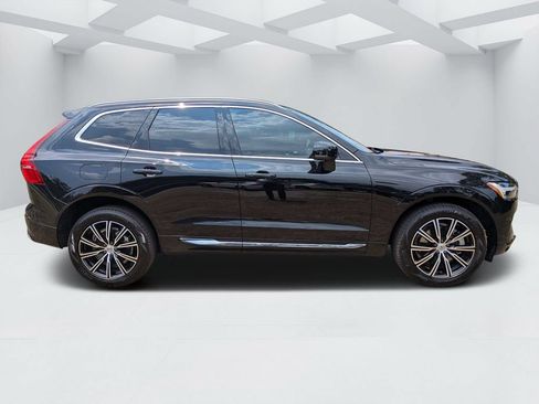 Used 2021 Volvo XC60 T5 Inscription FWD image 2