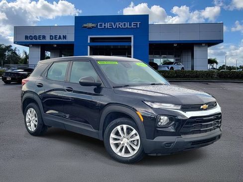 Used 2023 Chevrolet TrailBlazer LS FWD image 1