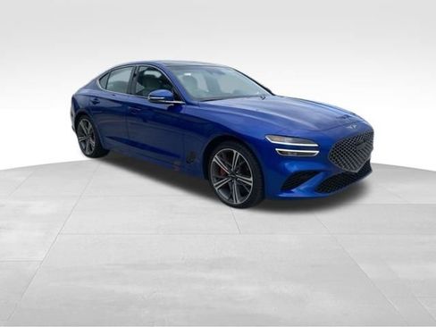 Used 2025 Genesis G70 3.3T Advanced image 9